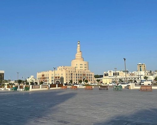 Couple enjoying Paris with Eiffel Tower