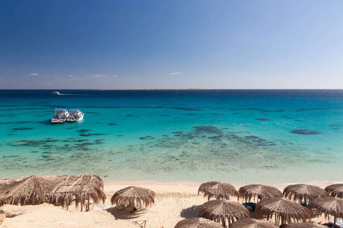 Couple enjoying Paris with Eiffel Tower