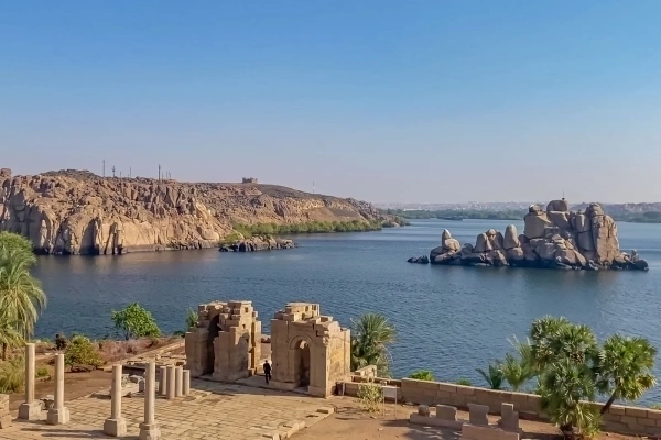 The Majestic Nile: Ancient Wonders Revealed
